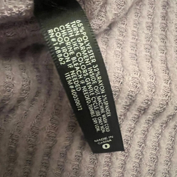 Torrid Sleep Shirt Womens 0 Plus lavender V-Neck Sleeveless Pajama Pullover - Picture 3 of 3